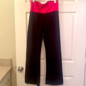 Victoria’s Secret short petite pink and black yoga pants